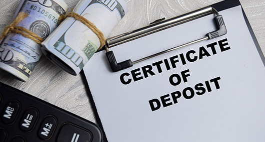 Visual guide on obtaining a loan for a deposit, highlighting optimal steel building colors for southern residences.